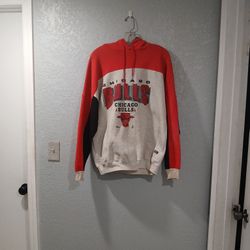Chicago Bull Hoodie Men's XL Pullover Fleece Sweat Shirt