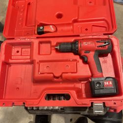 14v Milwaukee Drill