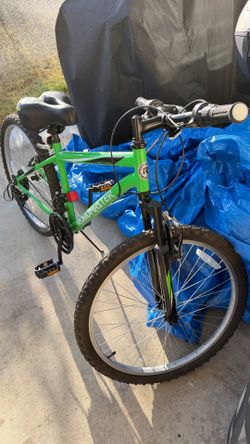 Roadmaster 24” green bicycle