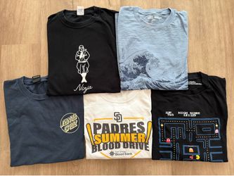 Bundle of 5 Mixed Brands Men's T-shirts, Size L