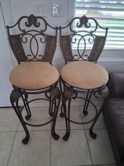 Tall Chairs/ Bar  Chairs