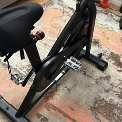 Bowflex C6 Indoor Stationary Cycling Bike 