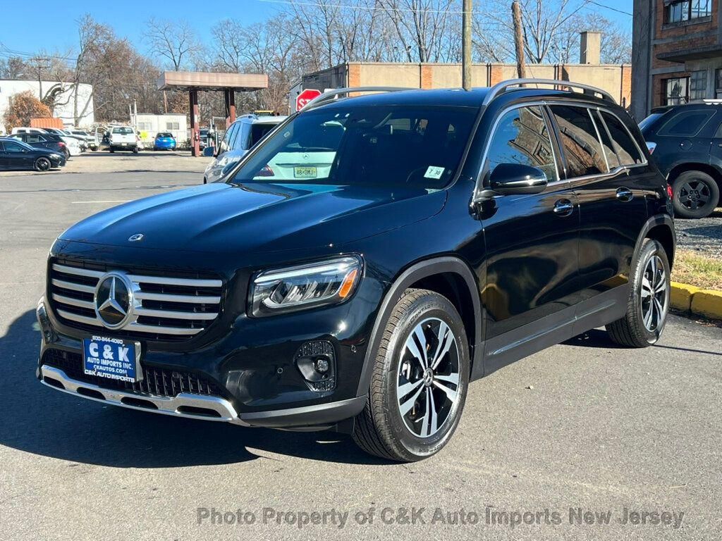 2025 Mercedes-Benz GLB 250