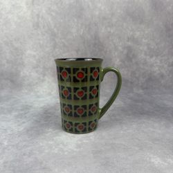 (1) Tabletops Gallery Midtown Stoneware Mug 16oz Green Black Red Geometric