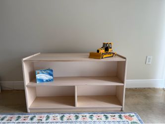 Lovevery toy box