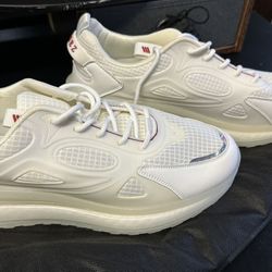 Tennis Shoes