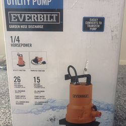 AT MAXIMUM FLOW RATH 15 GALLINN PER MINUTE Everbilt 114 HP 2-in-1 Submersible Utility and Transfer Pump