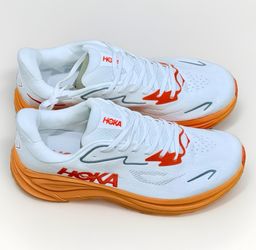 BRAND NEW HOKA CLIFTON 10 WHITE AND ORANGE RUNNING TRAINING SHOES SIZE 11