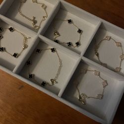 Clover Bracelets 