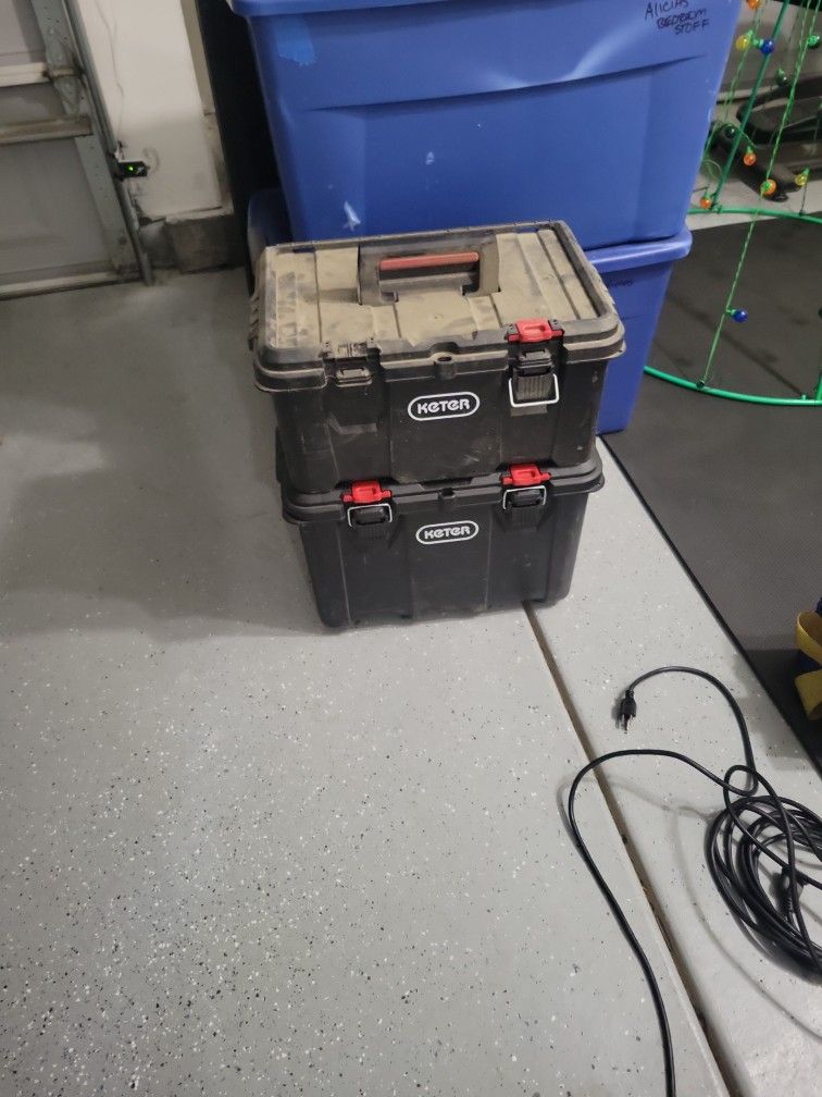 Keter Rolling Tool Boxes