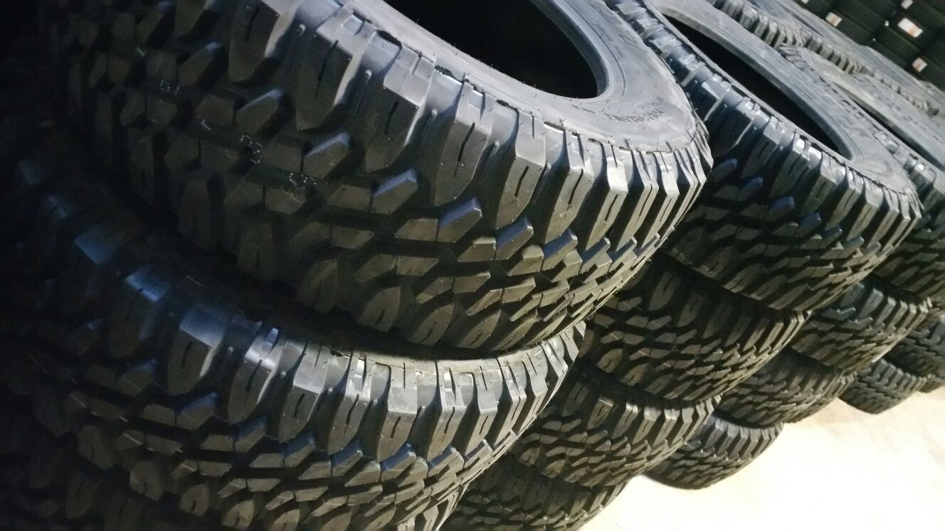 35x12.50r20 ROCKSTAR M/T NEW SET 4 TIRES