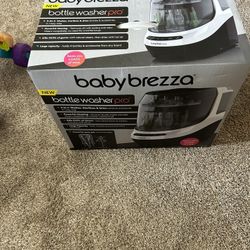 Used Baby Breeza Bottle Cleaner