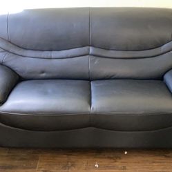 Used Leather sofa Excellent condition