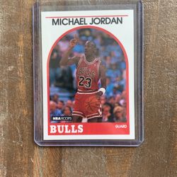 **RARE** 1989 NBA Hoops Michael Jordan Basketball Card!