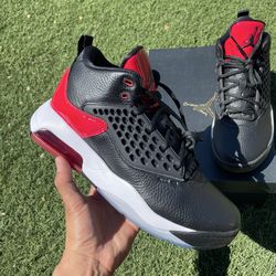 Sz 10 Jordan $60 FIRM NO TRADES