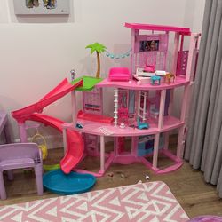 Barbie Dreamhouse