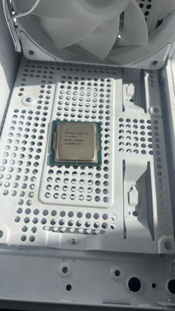 Intel Core i7-11700 8-Core 2.50GHz LGA1200 CPU SRKN3 8GT/s 16MB