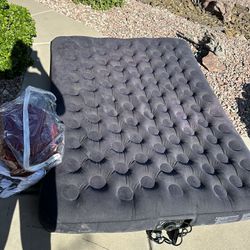 Self Inflating Air mattress & covers