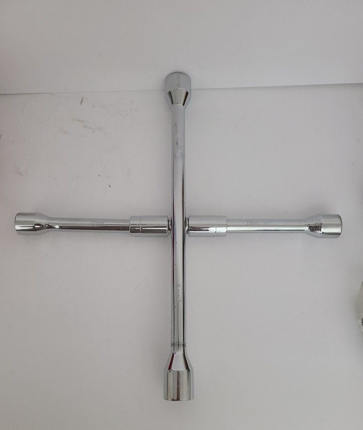 Wrench Lug 14" Stowable Heavy Duty Universal 4 Way Cross Lug Wrench for