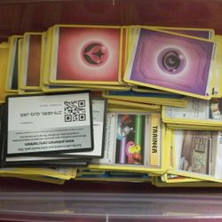 Over 100 pokemon cards