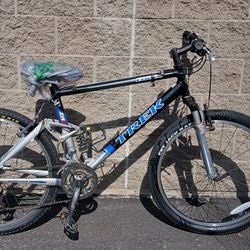 Mens Trek Feul 90 Mountian Bike