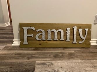 Family wooden farmhouse wall decor