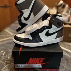 Jordan 1 Mocha Size 9