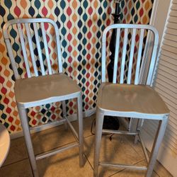 Aluminum high chairs