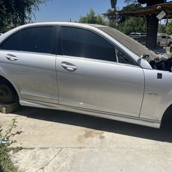 Parts Mercedes Benz C(contact info removed)