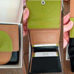 brand new tri-color tri-fold Lumi wallet