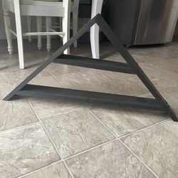 Triangle Wall Shelf Black 