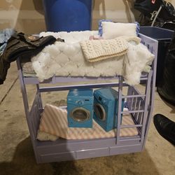 Girl's Toy Bed and Washer 