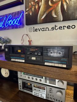 AESTHETIC ALERT: 1988 Technics RS-D550W Cassette Deck - Pure Analog Magic