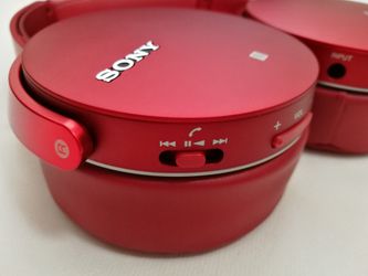 Sony MDRXB950BT Extra Bass Wireless Bluetooth Headset