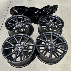 Tesla Model 3 Wheels , 3D MAXpider mats , Mobile Charging Cable w/ adapters * rims