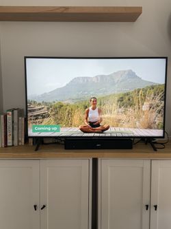 Beautiful Samsung 50” Smart tv 4K UHD
