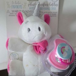 Unicorn Pacifier Holder With Pacifier