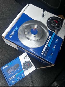 Rear Brake pads and Rotors for 2011/2012 TRS