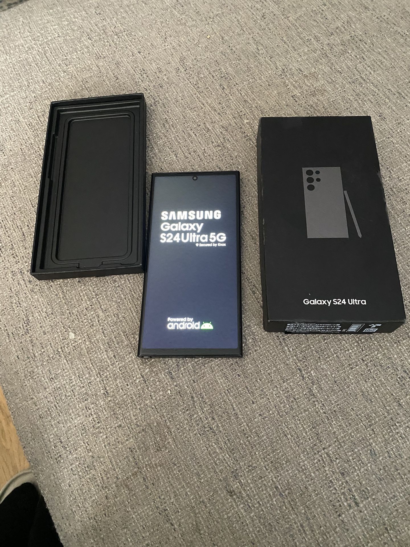 Samsung Galaxy S24 Ultra 512 Gigs Storage Unlocked