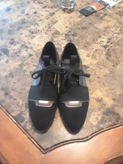 Balenciaga sz43 like new $200 with box and receipt