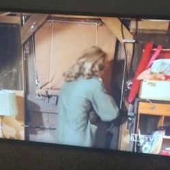 43 Inch 4 K Smart Tv It's A Samsung 