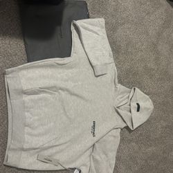 ESSENTIALS (Fear Of God)