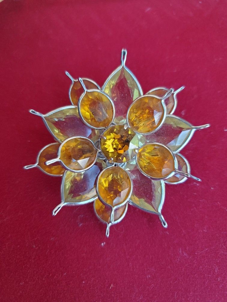 Eisenberg Original Brooch