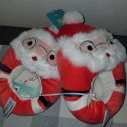 New Squishmallow Kid's Santa Clause Slippers Size 13-1 Christmas holiday