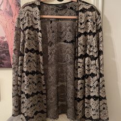 Plus Size Women’s Elegant Black and gold sheer size 20W pre-owned