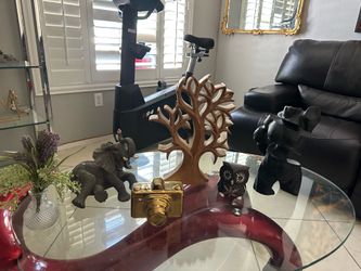 Home Decor ( Multiple Items View Description)