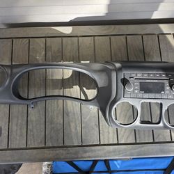 Jeep wrangler jk stock radio and dash
