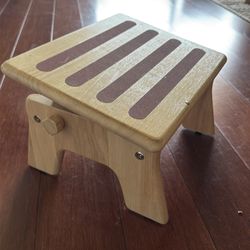 Nursing stool
