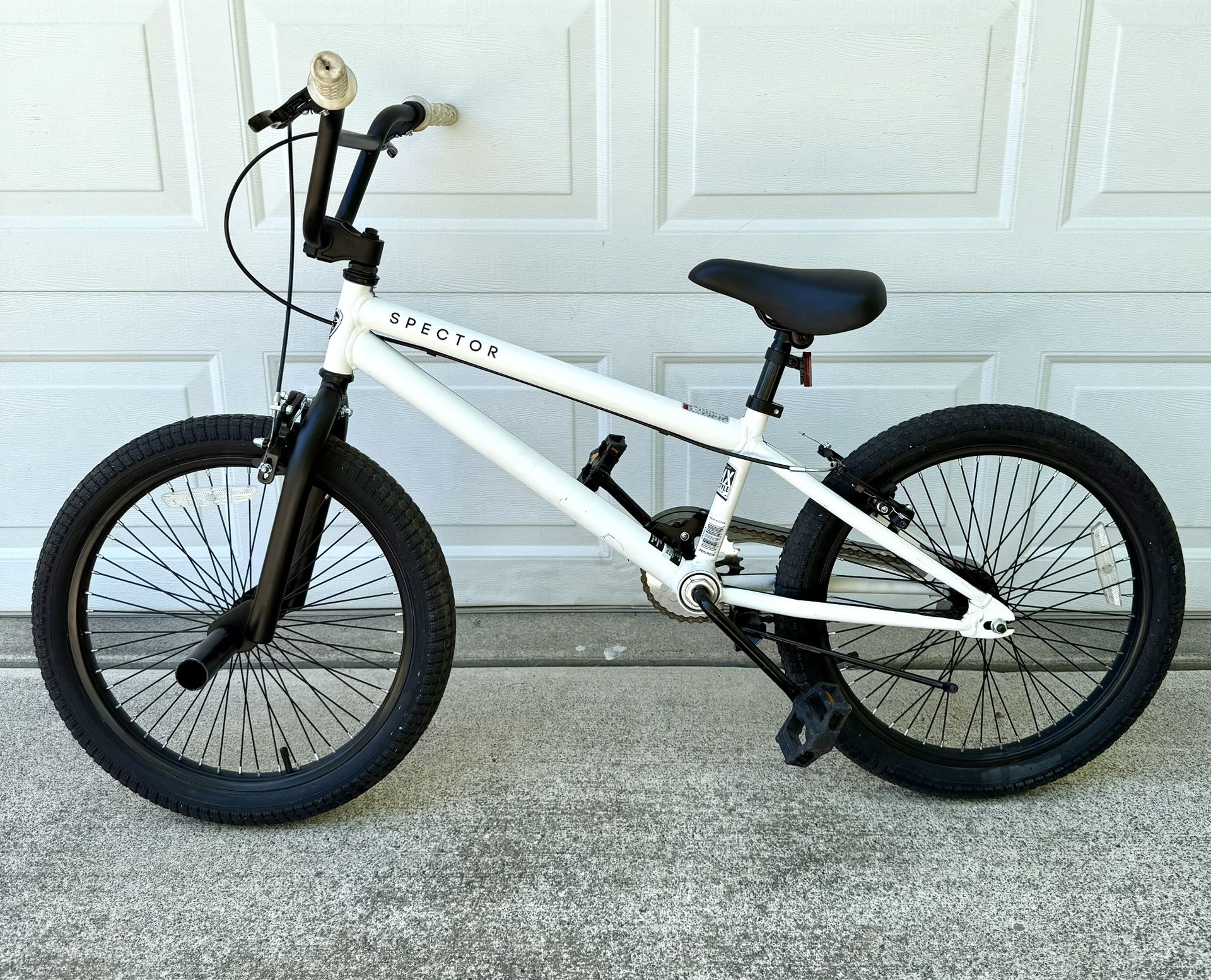 New - Kent Spector BMX Freestyle 20 Inch Bike Kids/Teen Black & White