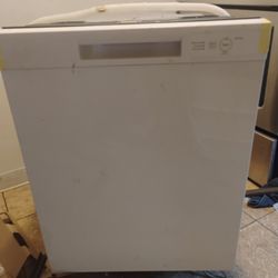Hot Point Dishwasher 